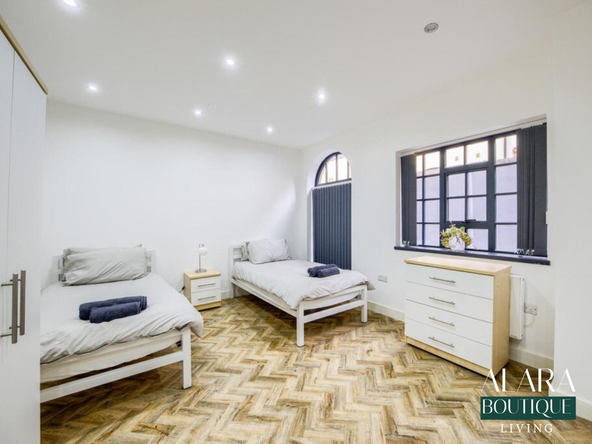 Апартаменти 3 Floor Townhouse Luxury Living Alara Boutique Бірмінгем Екстер'єр фото